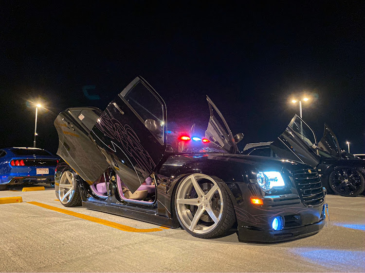 マグナムのアメ車・ガルウィング・N-kazu・マグナムダッジ・300cクライスラーに関するカスタム事例の投稿画像5枚目
