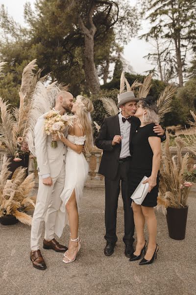 Fotógrafo de casamento Vlada Selyuta (vladaseluta). Foto de 16 de dezembro 2021