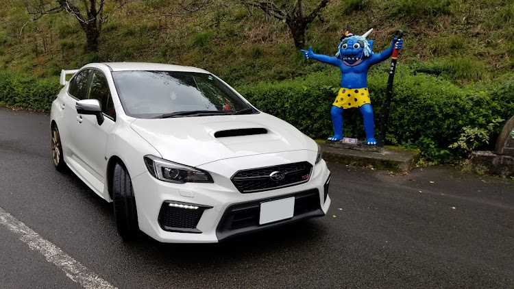 WRX STIのblack208さんが投稿したカスタム事例の投稿画像1枚目