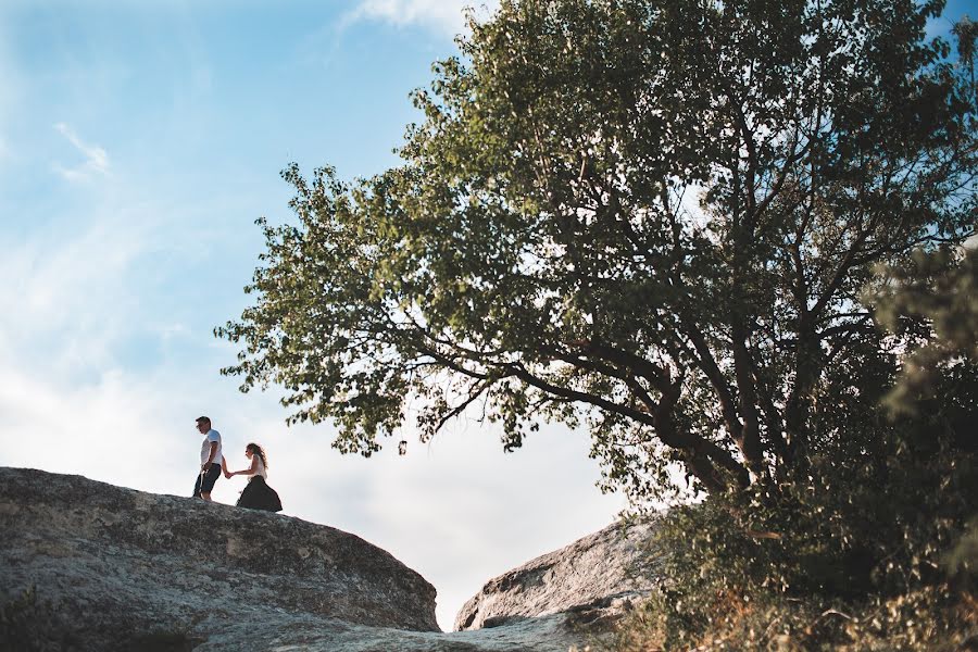 Fotografo di matrimoni Elvira Uglova (super). Foto del 21 febbraio 2019