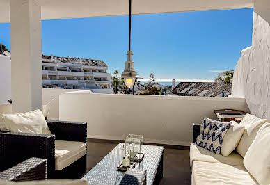 Apartment with terrace and pool 5