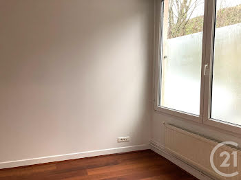 appartement à Suresnes (92)