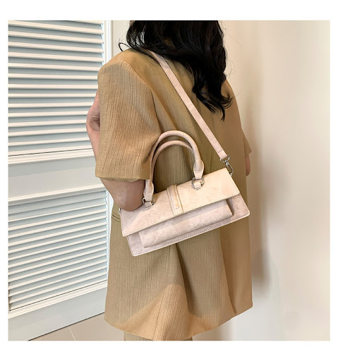 Title 9, Fashion Crossbody Western Style Handbag Solid C...