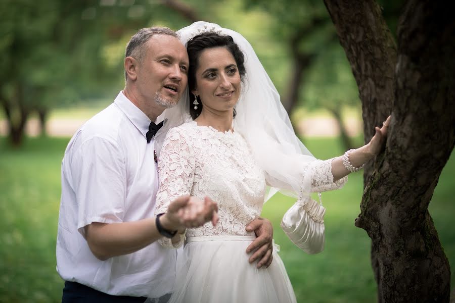 Fotógrafo de bodas Kseniya Khasanova (ksukhasanova). Foto del 1 de agosto 2018