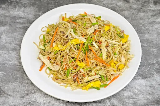 Egg Chicken Chowmein