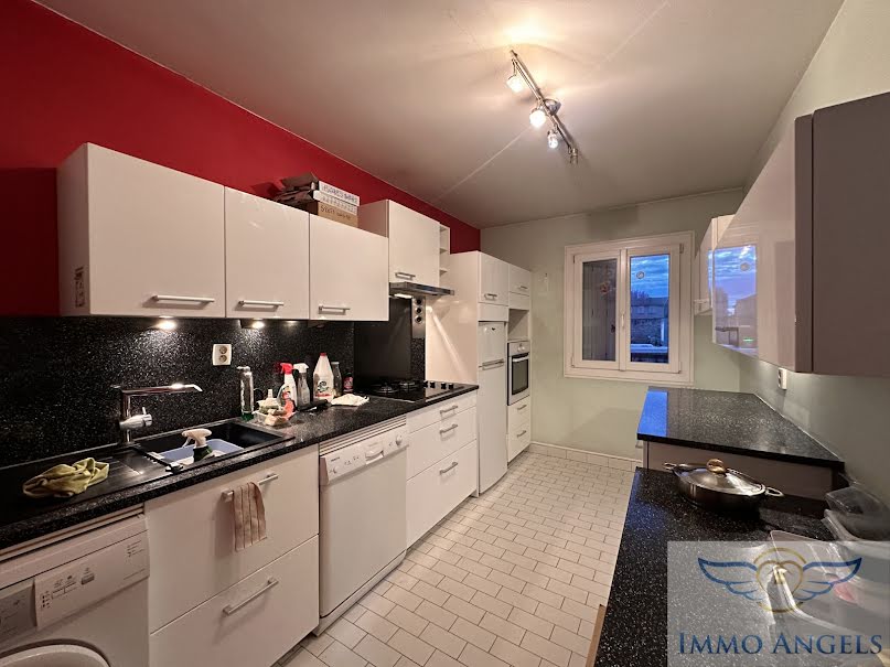 Vente appartement 3 pièces 61.5 m² à Avignon (84000), 180 000 €