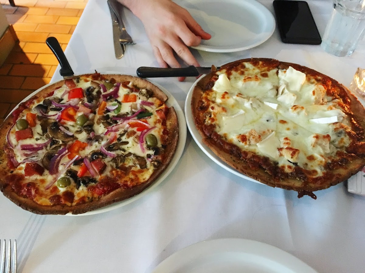 “La dolce vita”pizza and “bella” pizza