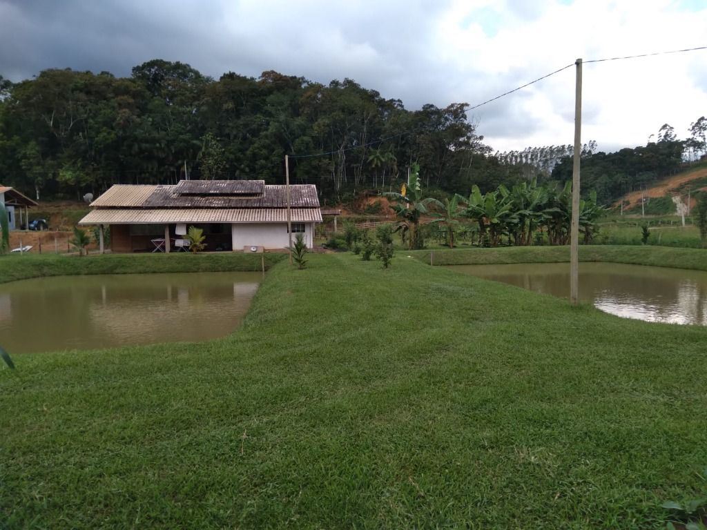 Sítio à venda ou troca, com 11000 m² por R$ 650.000 - Moura - Canelinha/SC