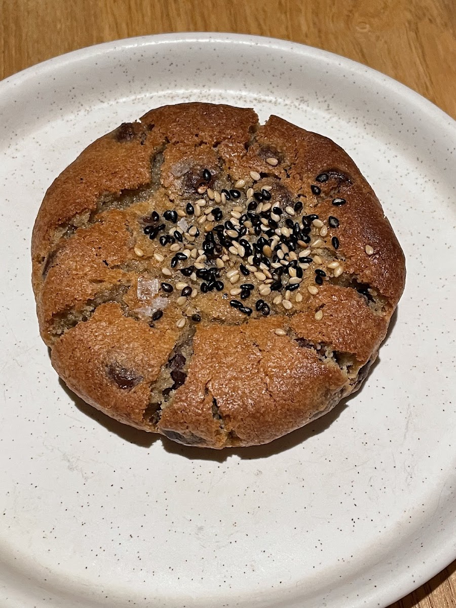 Miso sesame chocolate chip cookie