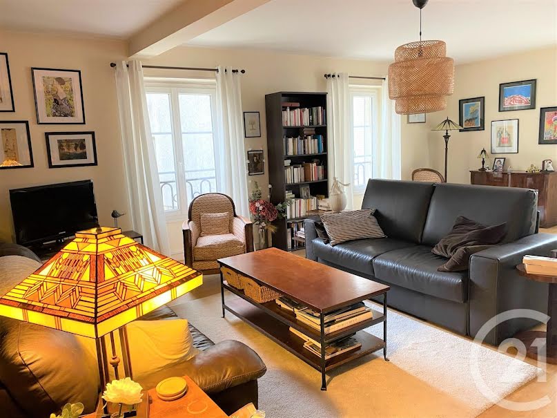 Vente appartement 5 pièces 139 m² à Etampes (91150), 259 000 €