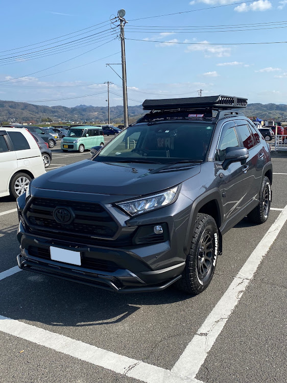 RAV4のRAV4オフロードパッケージ・DIY・春の交通安全週間・四駆の日に関するカスタム事例の投稿画像5枚目
