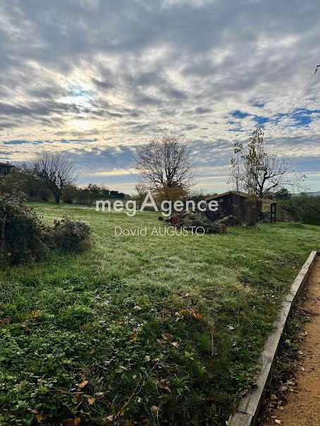 Vente terrain  830 m² à La Tour-de-Salvagny (69890), 385 000 €