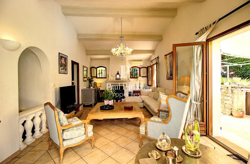 Villa with pool and terrace 2