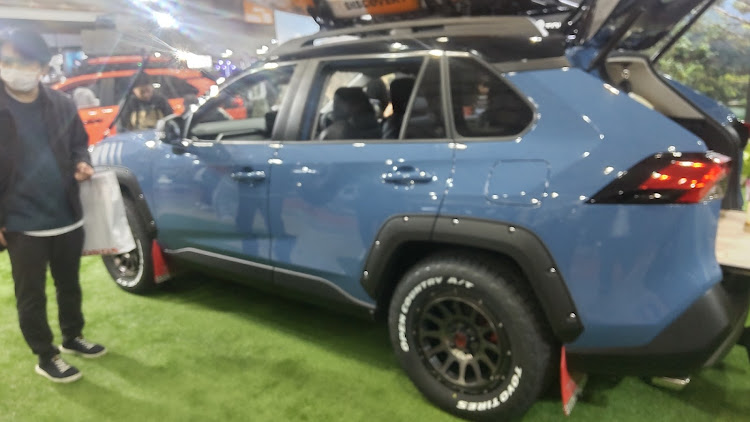 RAV4の東京オートサロン2024・TAS2024・USパーツ・幕張メッセ・オートサロン2024に関するカスタム事例の投稿画像10枚目