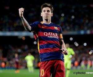 Messi adulé par un supporter en plein match