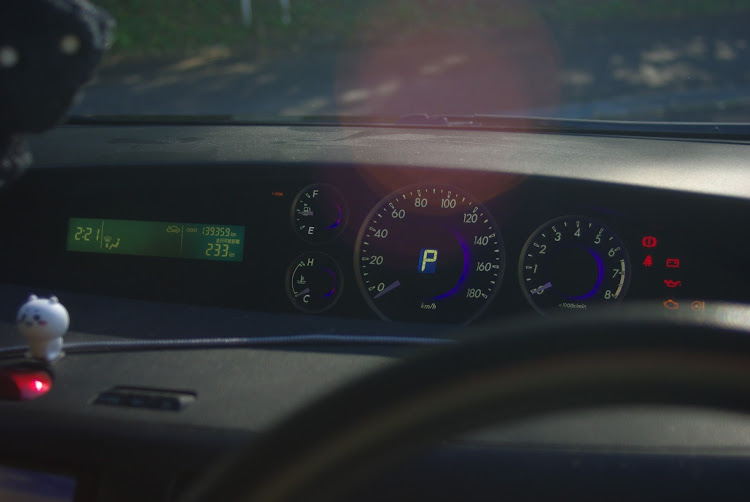 ビアンテの車両紹介・いいね＆フォロー＆コメントありがとうございます・CCDセンサーはいいぞ・オールド一眼レフ・みんなのお気に入り芳香剤が見たいに関するカスタム事例の投稿画像7枚目