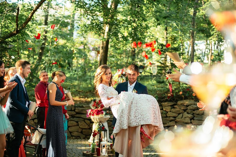 Vestuvių fotografas Dmitrii Raposo-Oleinik (oleynikdmitry). Nuotrauka 2016 sausio 2