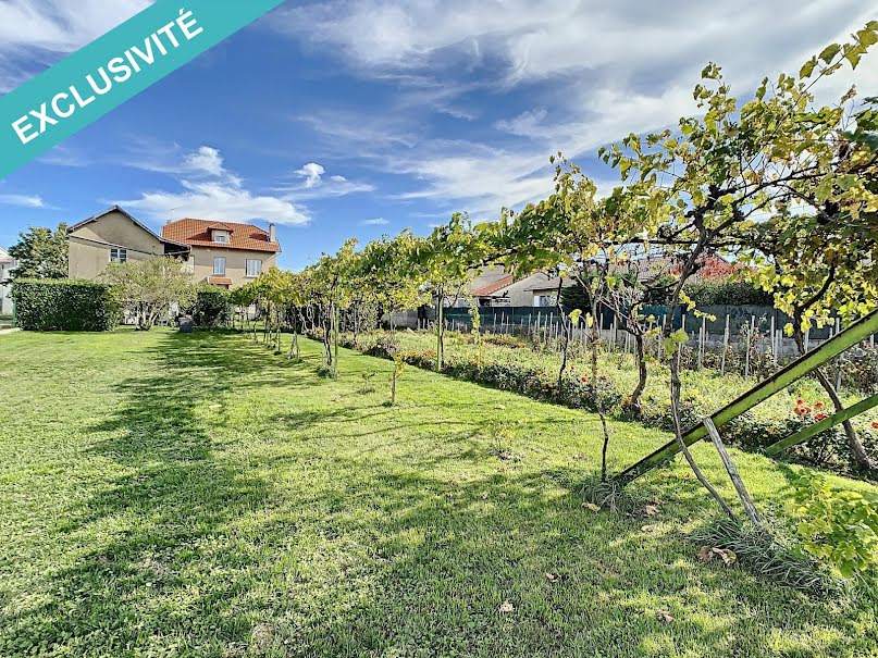 Vente terrain  600 m² à Heyrieux (38540), 240 000 €