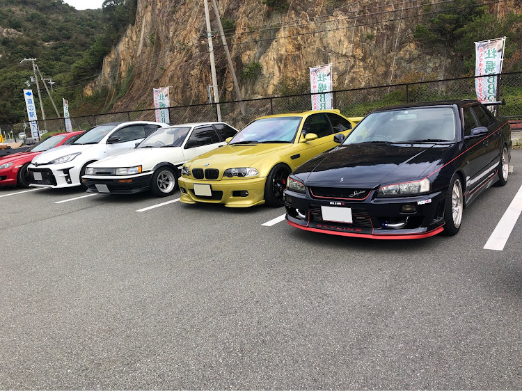 スカイラインの朝活・道の駅・スーパーカー・関西舞子サンデーに関するカスタム事例の投稿画像3枚目