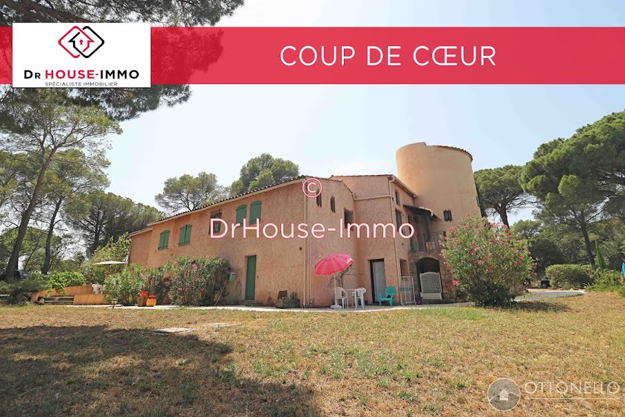 Vente maison 13 pièces 398 m² à Roquebrune-sur-Argens (83520), 1 450 000 €