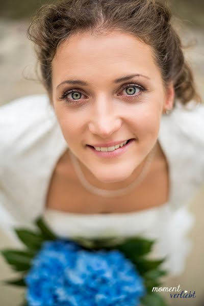 Fotografo di matrimoni Julia Dürrling (momentverliebt). Foto del 23 luglio 2020