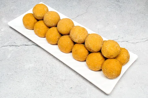 Besan Laddu