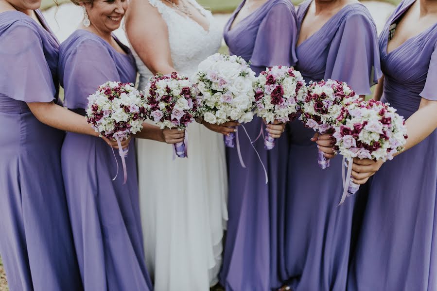 Fotografo di matrimoni Lucy Mcgoldrick (translucentphoto). Foto del 13 febbraio 2019