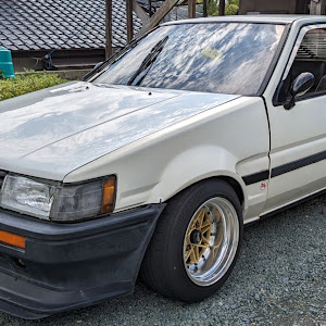 カローラレビン AE86