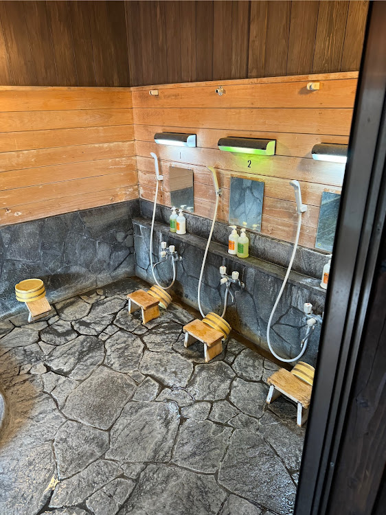 レガシィツーリングワゴンの湯布院温泉・由布岳とコラボ・湯治にやってきてます・おんせん県おおいた・お気に入りの場所に関するカスタム事例の投稿画像8枚目
