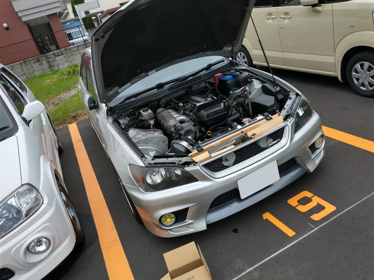 アルテッツァのSXE10・アルテッツァ・エアクリーナー交換・K＆Ｎに関するカスタム事例の投稿画像1枚目