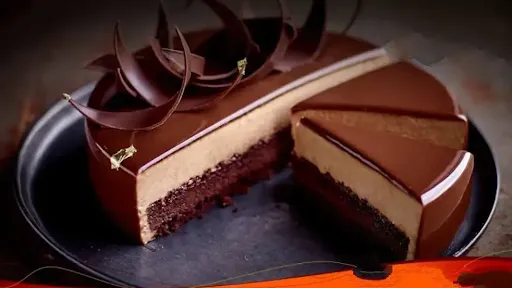 Brownie Mousse Cake
