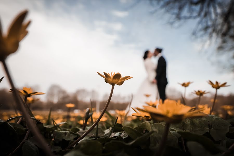 Fotograf ślubny Gerald Geronimi (geronimi). Zdjęcie z 3 lutego 2019