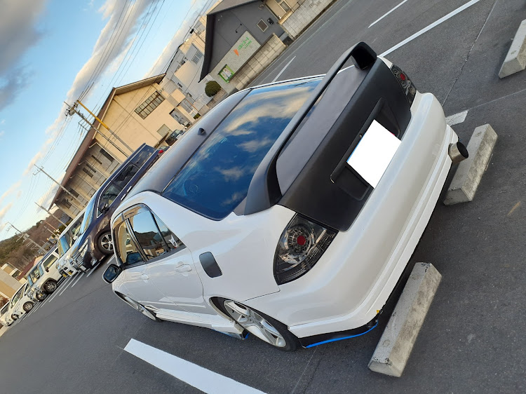 アルテッツァのオーナーさんに届けに関するカスタム事例の投稿画像2枚目