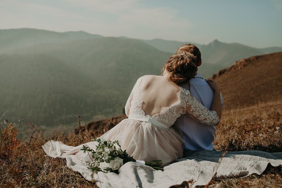 Fotografo di matrimoni Natalya Tueva (phnataliatueva). Foto del 25 settembre 2018