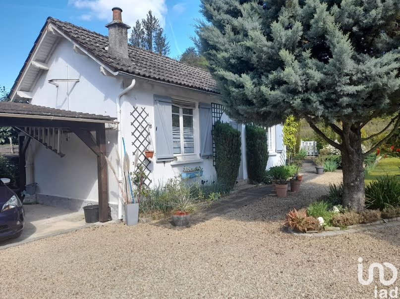 Vente maison 7 pièces 128 m² à Saint-Pierre-lès-Nemours (77140), 379 000 €