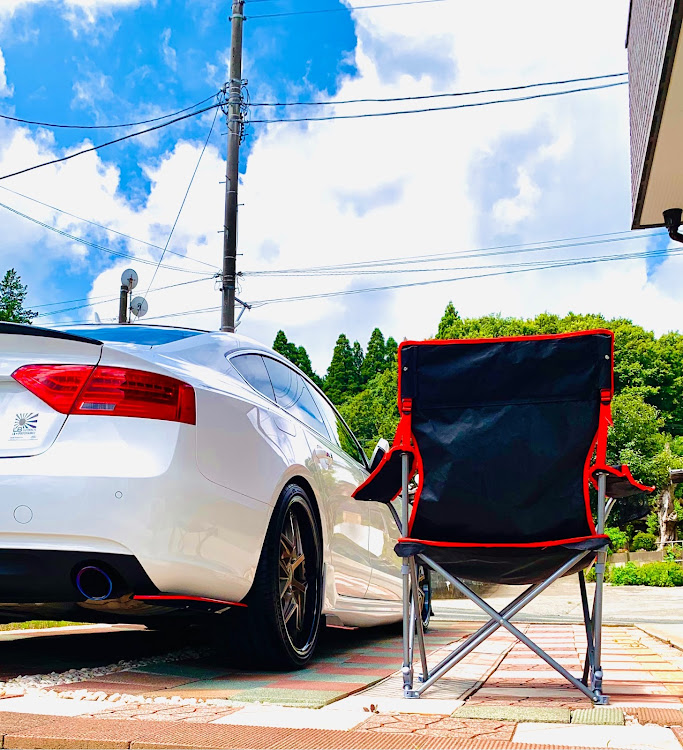 A5 スポーツバックのアウディ好きな人と繋がりたい・アウディのある生活・8月もよろしくお願いします・🎐暑中見舞い申し上げます🎆・何気ない毎日に感謝…🙏に関するカスタム事例の投稿画像2枚目