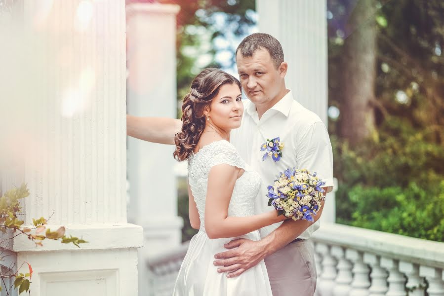 Fotografo di matrimoni Antonina Kuzmina (kaktussia). Foto del 11 ottobre 2016