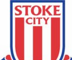 Fuller (Stoke City) giffle son coéquipier