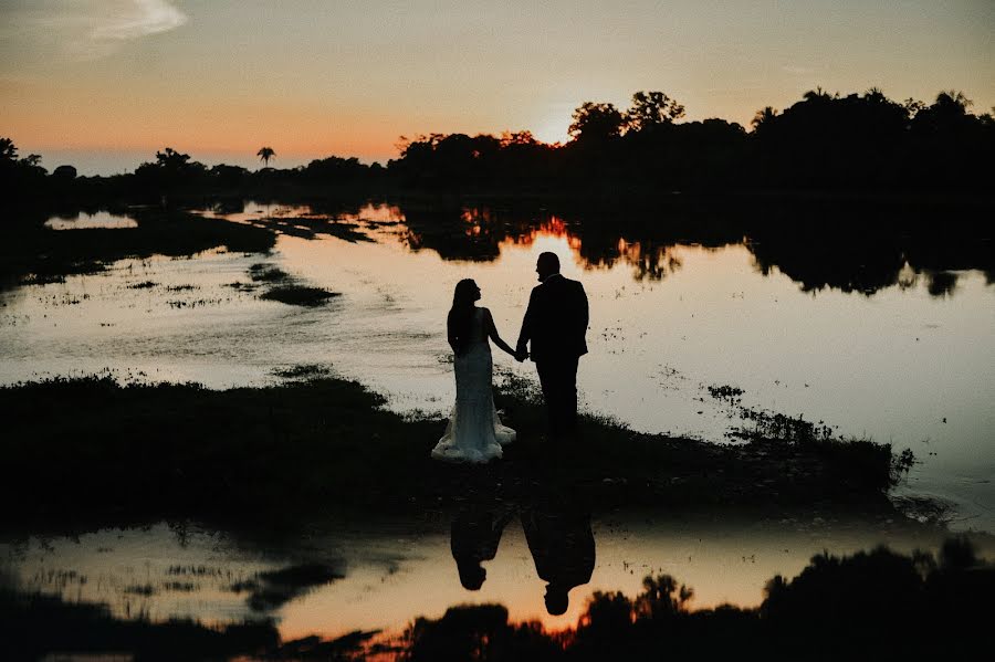 Fotografo di matrimoni Naybi Pastrana (naybipastrana). Foto del 23 ottobre 2019