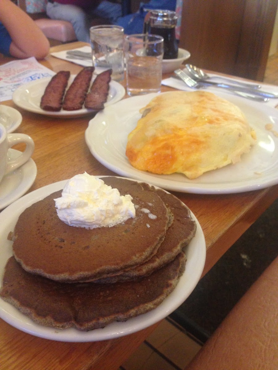 Buckwheat pancakes, broccoli omelette, and turkey bacon.