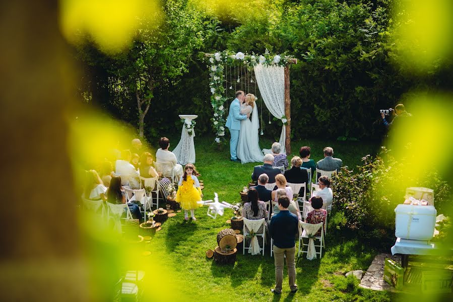 Fotógrafo de casamento Aleksandr Medvedenko (bearman). Foto de 16 de maio 2016