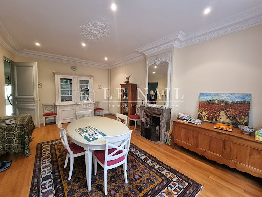 Luxury house for sale in Amboise (37400) with garden and terrace