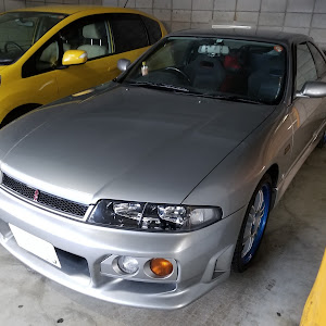 スカイライン R33