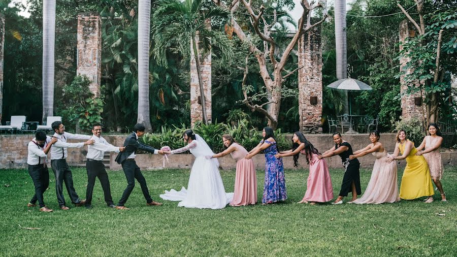 Fotógrafo de casamento Yordan Vidal Lopez (vidalfotografo). Foto de 11 de abril 2022