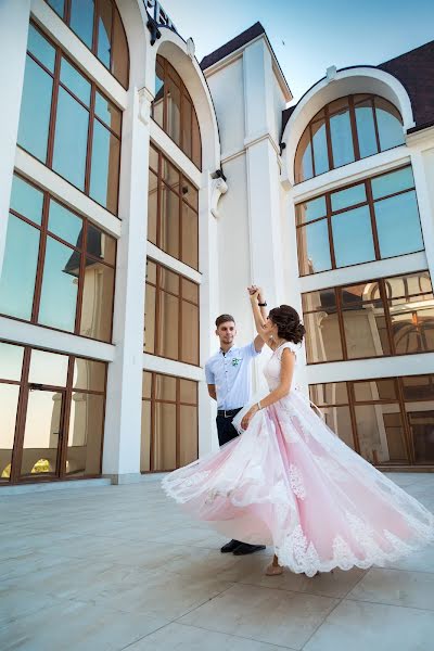 Wedding photographer Yuliya Pekna-Romanchenko (luchik08). Photo of 4 September 2017