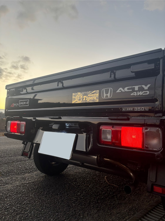 アクティトラックのHA9 アクティ・農道のＮＳＸ・テールランプ・ホンダが大好きです・タイプRに関するカスタム事例の投稿画像1枚目