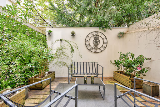 Apartment with terrace 5