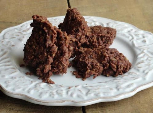 Chocolate Peanut Butter No-Bake Cookies (or just Chocolate No-bake cookies)