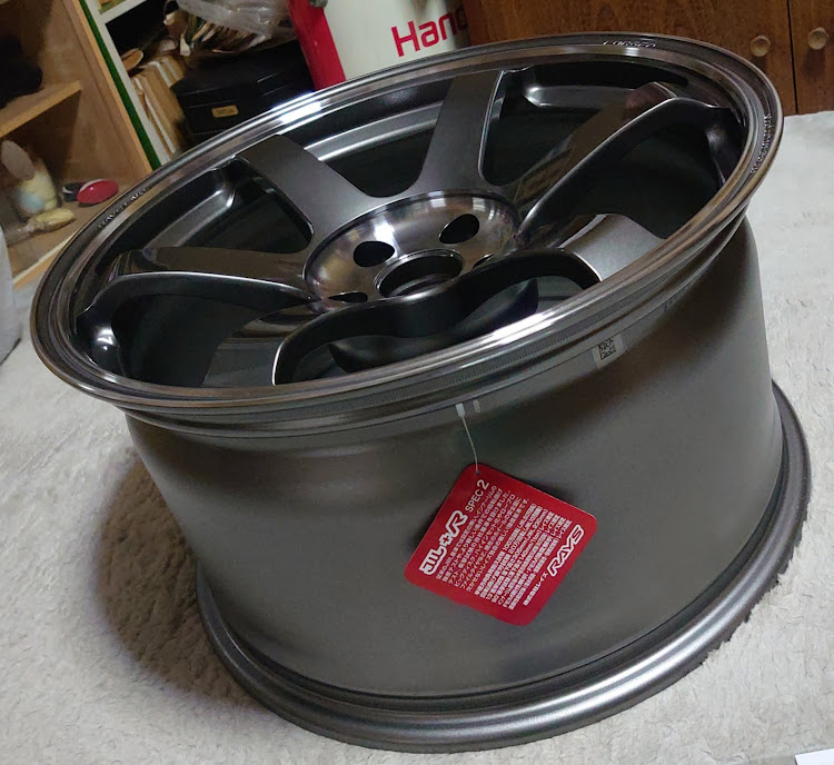 チェイサーのTE37 SAGA SL・いよいよ・シバタイヤ  TW 380・引っ張りはそんなに・迷ってるに関するカスタム事例の投稿画像4枚目