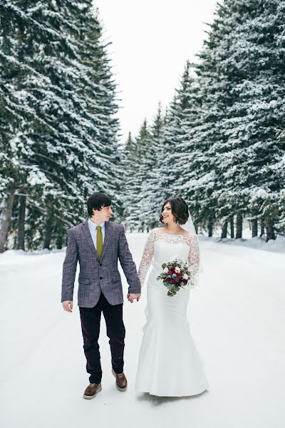 Fotógrafo de casamento Olga Makarova (ollymova). Foto de 13 de dezembro 2018